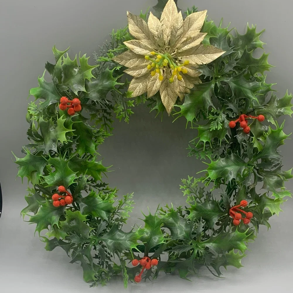 Vintage 14” Plastic Holly Leaves Flicked Berries & Gold Poinsettia Wreath